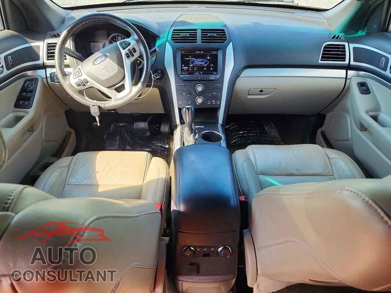 FORD EXPLORER 2013 - 1FM5K7D86DGA77943