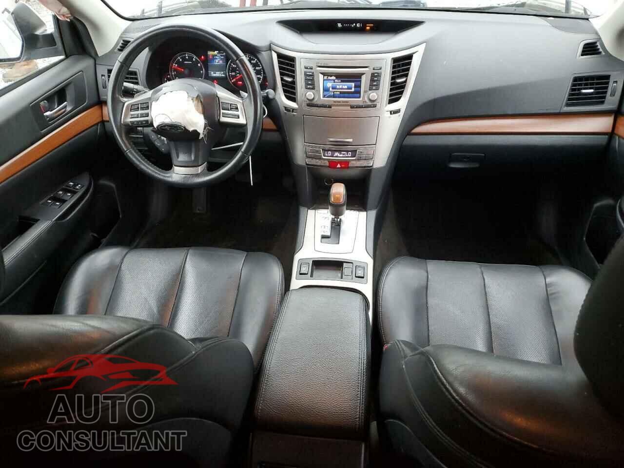 SUBARU OUTBACK 2014 - 4S4BRBLC5E3327141