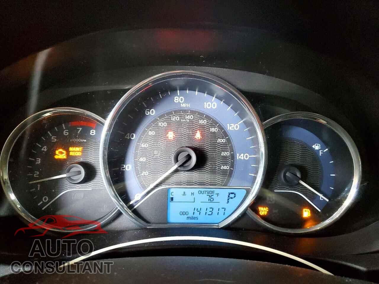 TOYOTA COROLLA 2014 - 2T1BURHEXEC174351