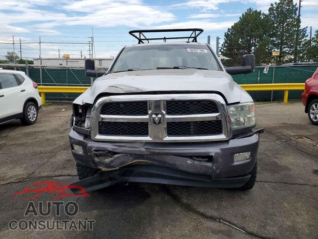 DODGE 2500 SLT C 2013 - 3C6UR5JL8DG600335