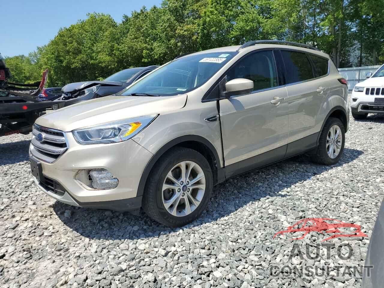 FORD ESCAPE 2017 - 1FMCU9GD2HUA97913
