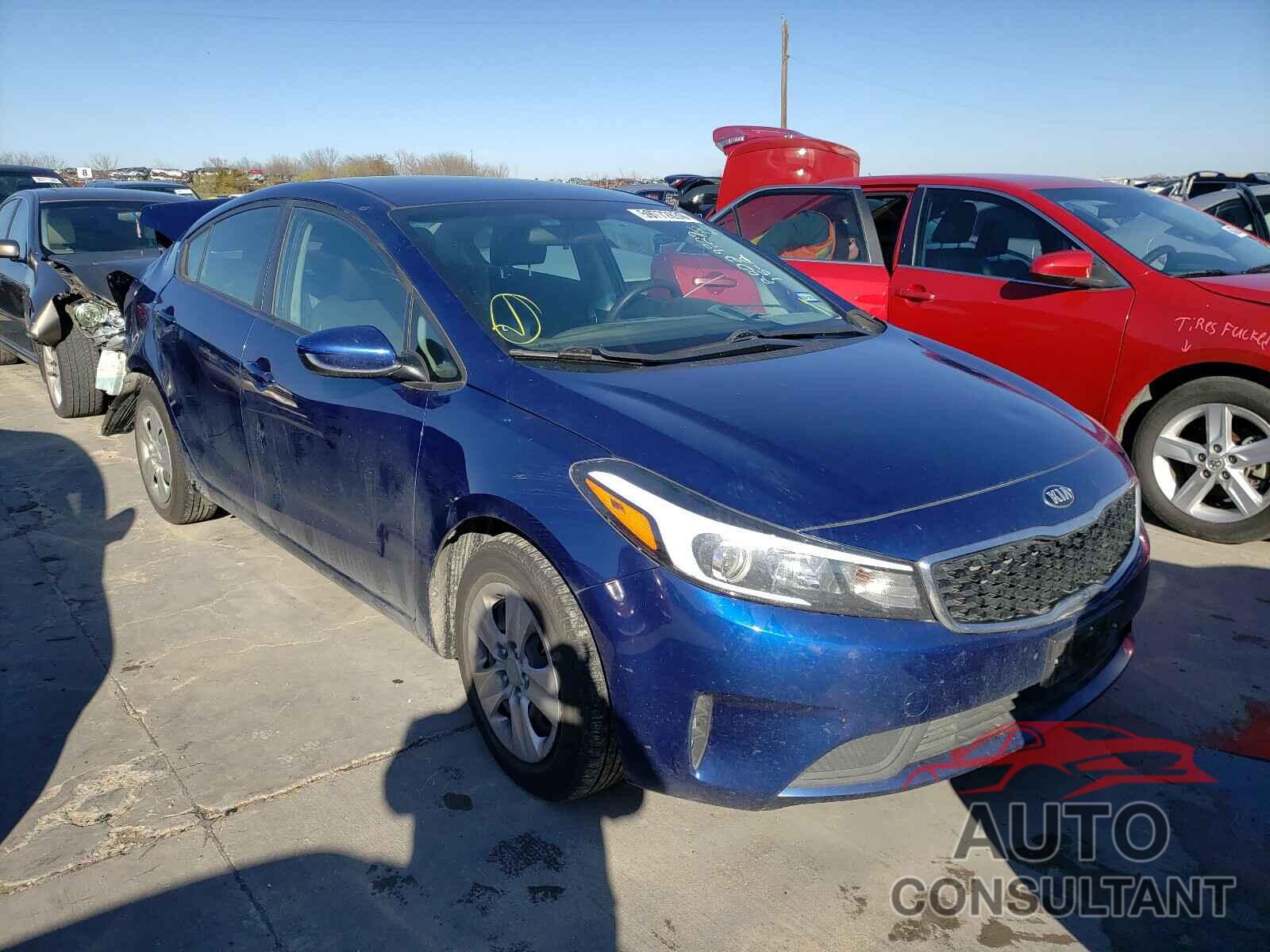 KIA FORTE 2018 - 3KPFK4A74JE283812