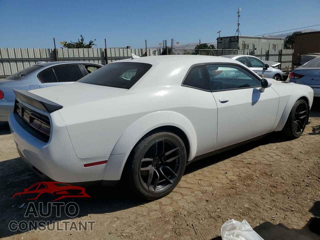 DODGE CHALLENGER 2018 - 2C3CDZC95JH138151