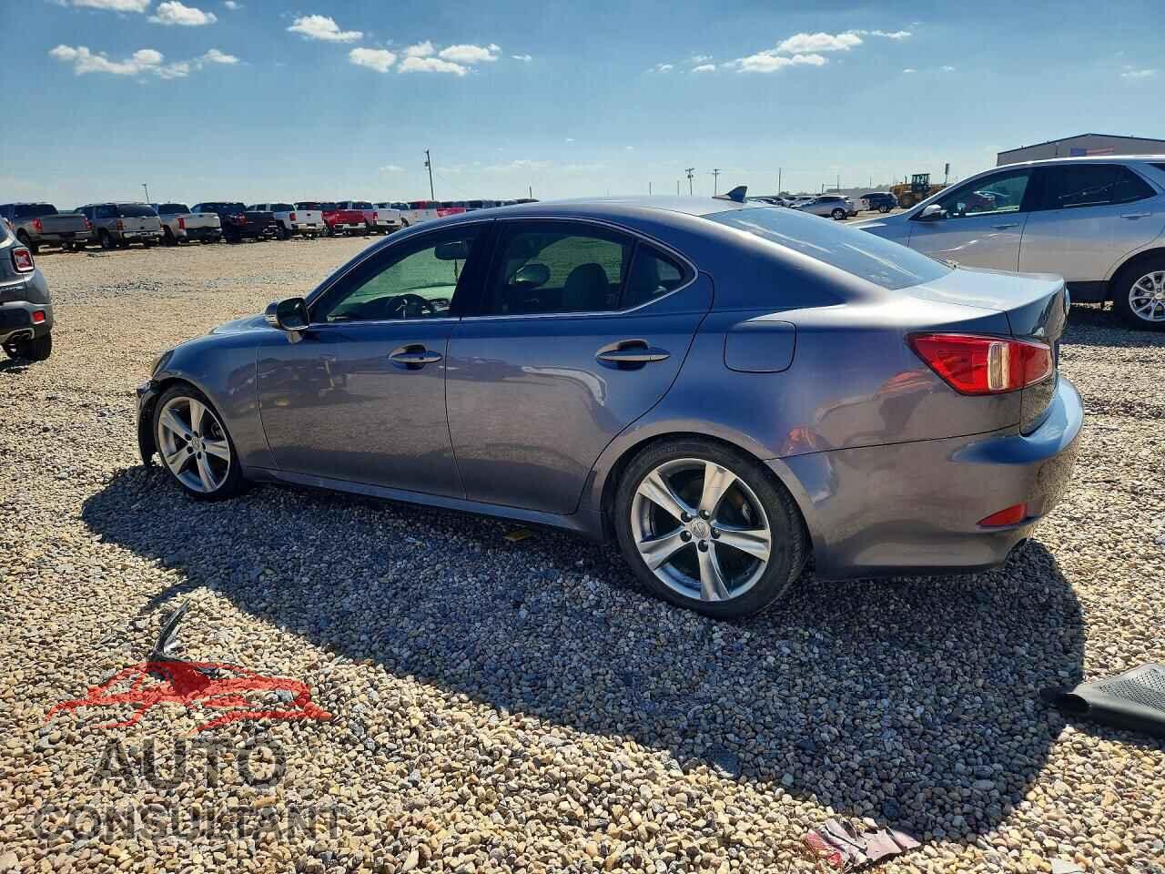 LEXUS IS 2012 - JTHBF5C21C5173694