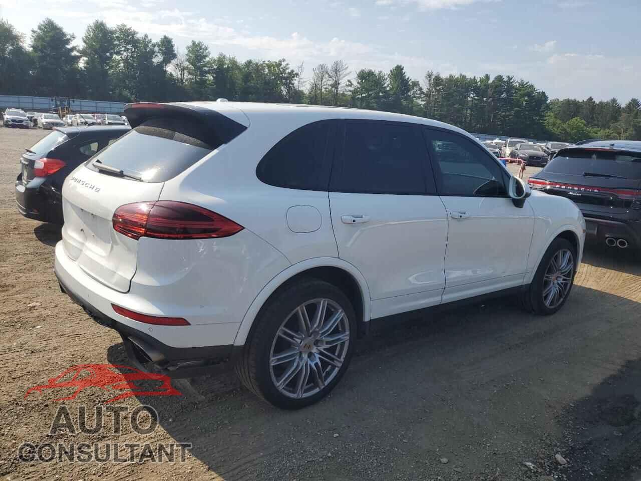 PORSCHE CAYENNE 2017 - WP1AA2A24HKA81676