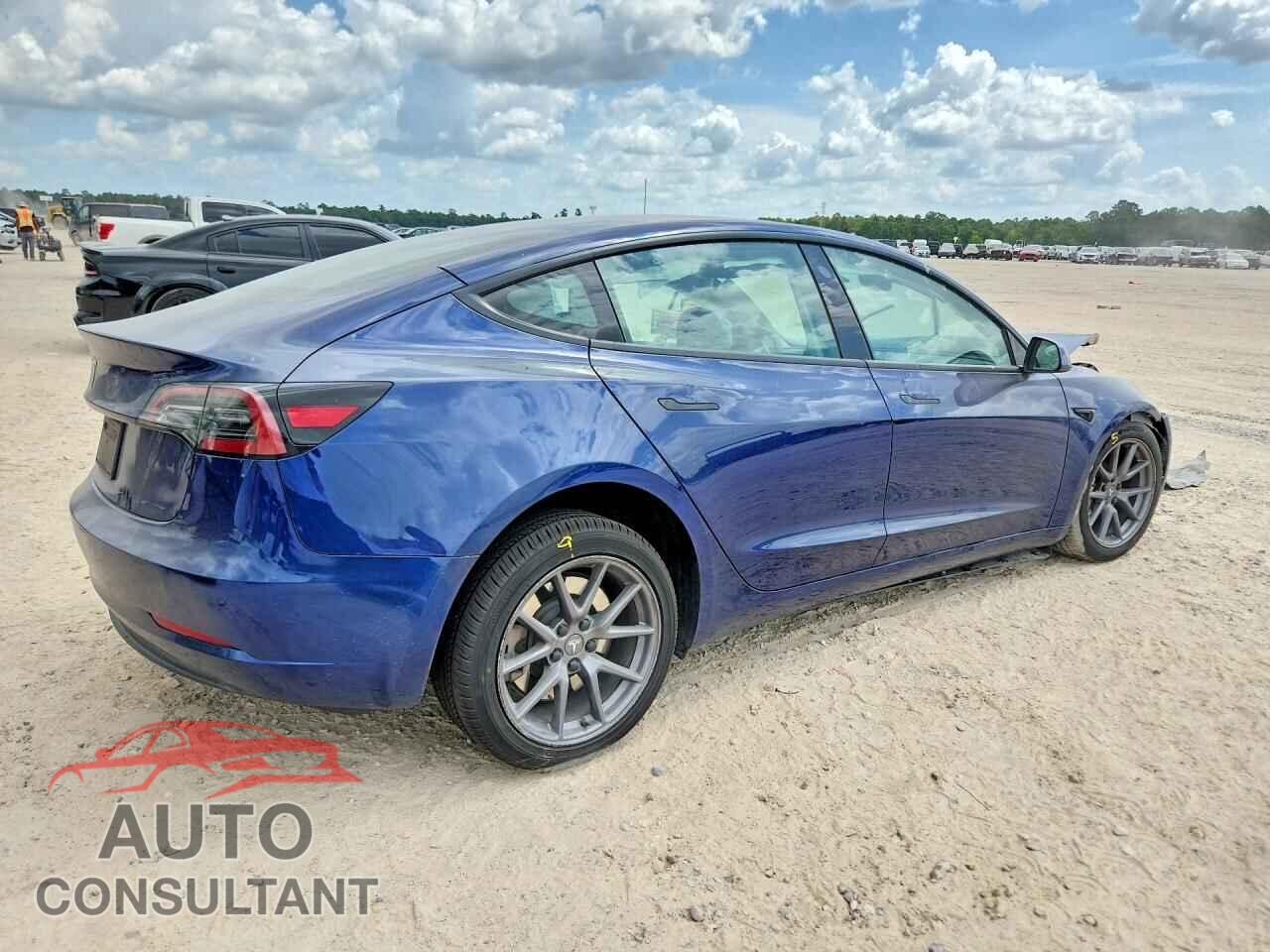 TESLA MODEL 3 2023 - 5YJ3E1EA6PF643888