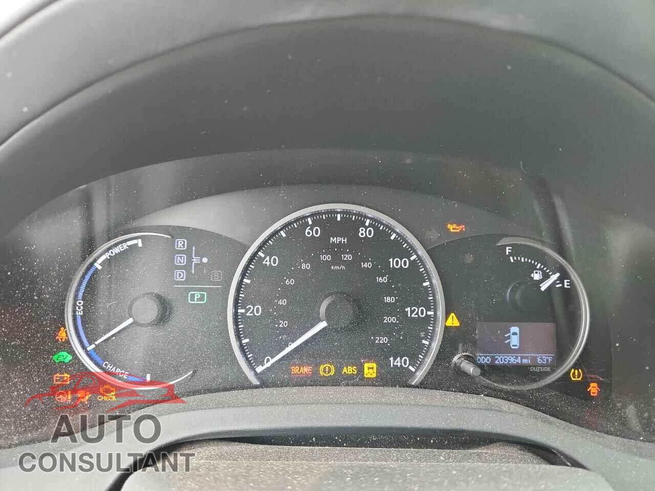 LEXUS CT 200 2012 - JTHKD5BH2C2084200