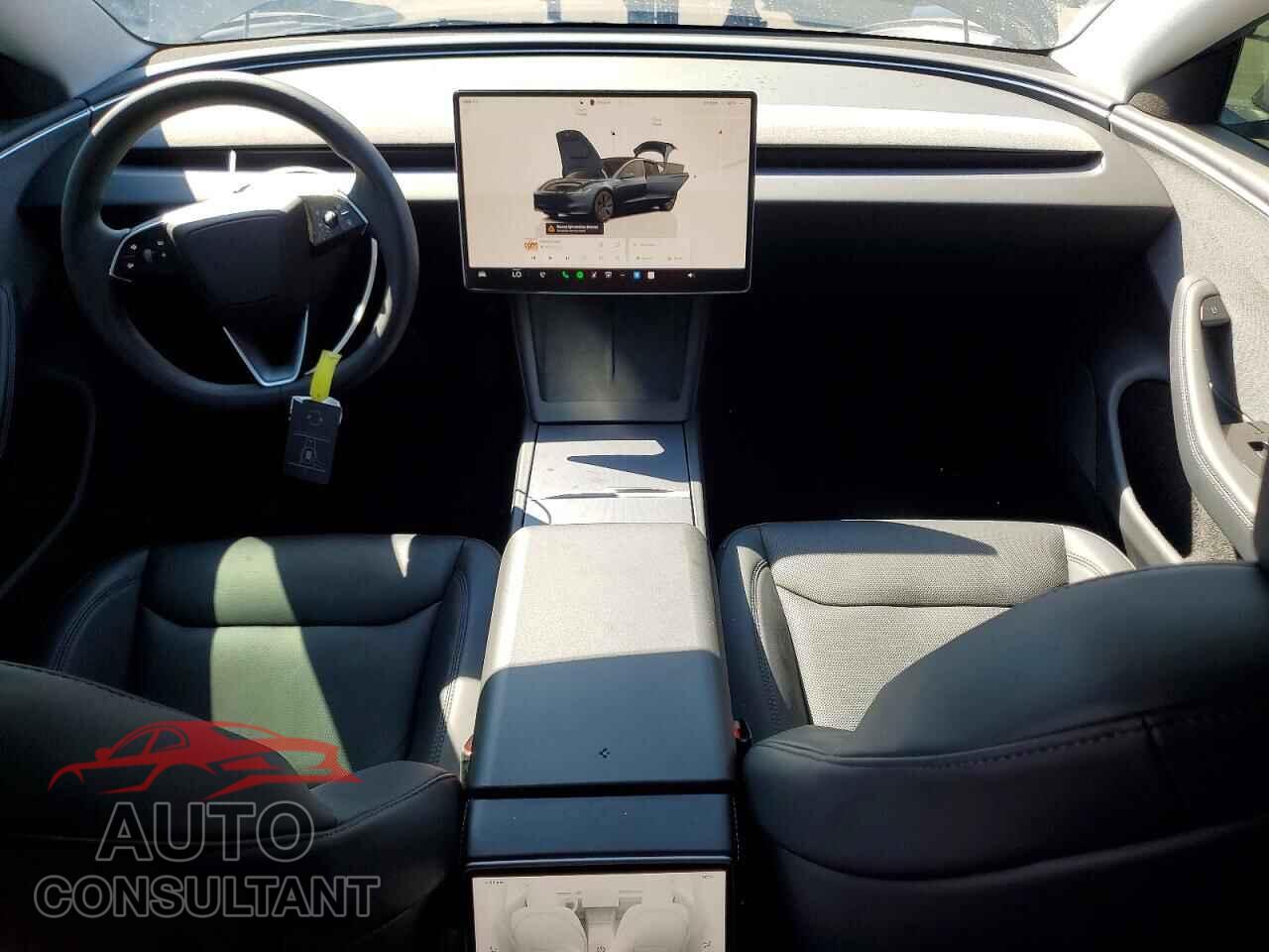TESLA MODEL 3 2024 - 5YJ3E1EA7RF748135