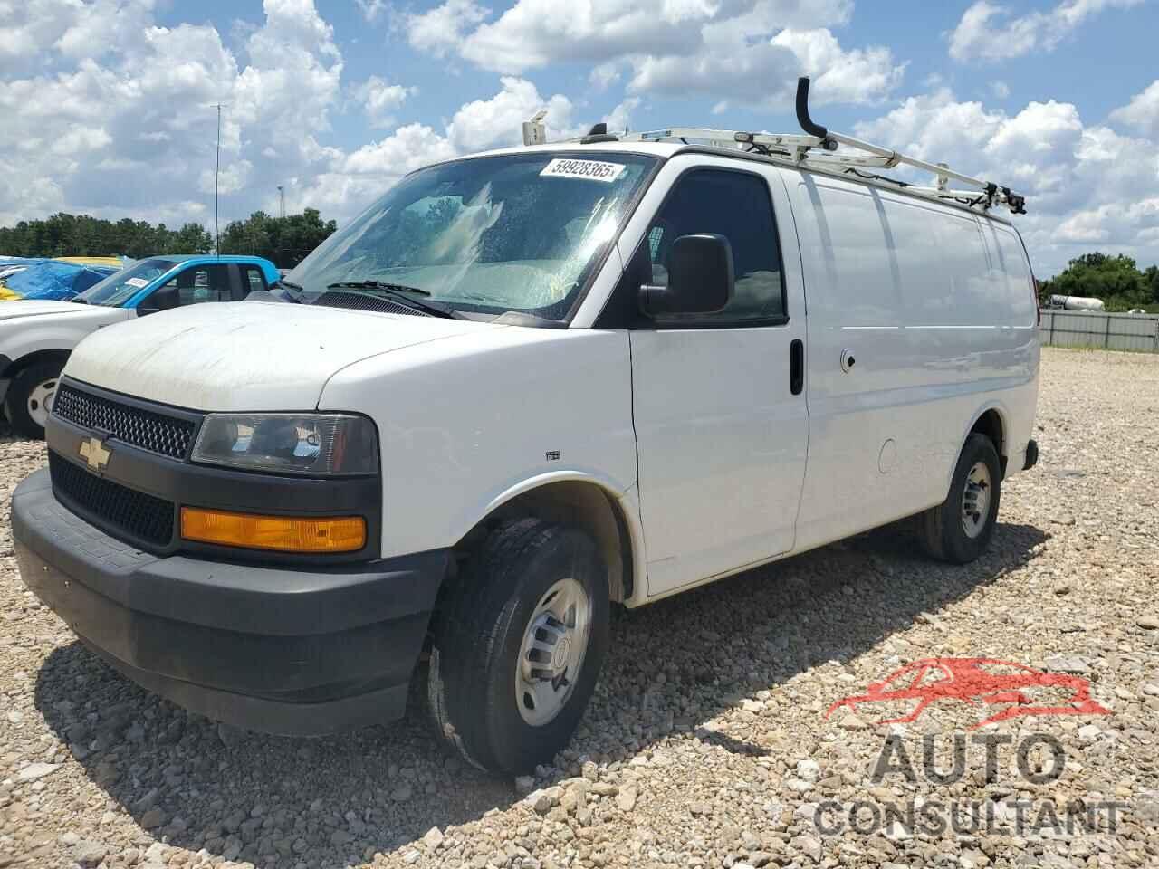 CHEVROLET EXPRESS 2018 - 1GCWGAFPXJ1181166