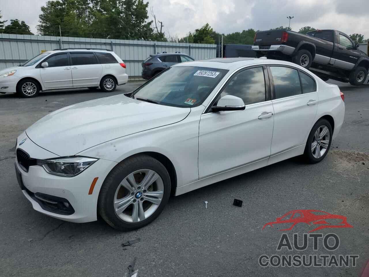 BMW 3 SERIES 2017 - WBA8D9G31HNU65538