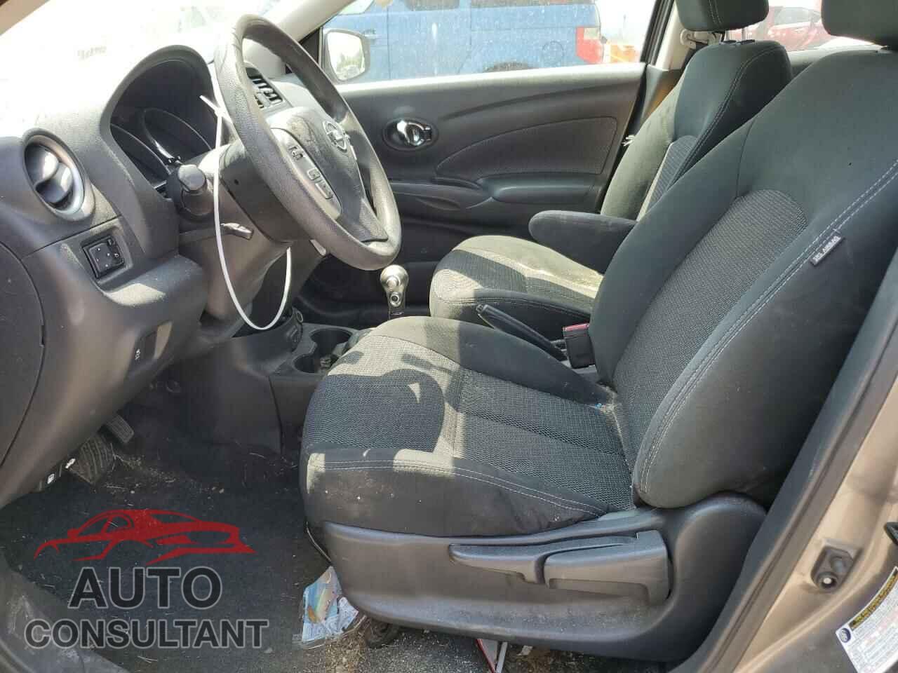 NISSAN VERSA 2017 - 3N1CN7AP3HL856090