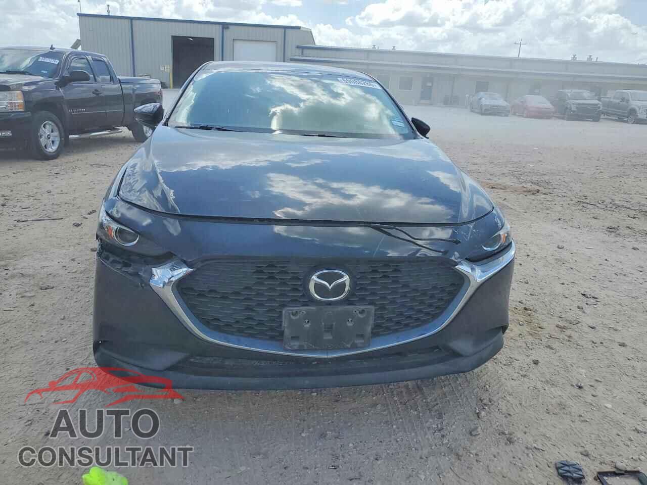 MAZDA 3 2021 - JM1BPABL5M1337068