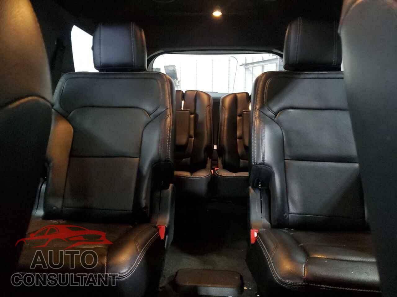 FORD EXPLORER 2018 - 1FM5K8F80JGB43840