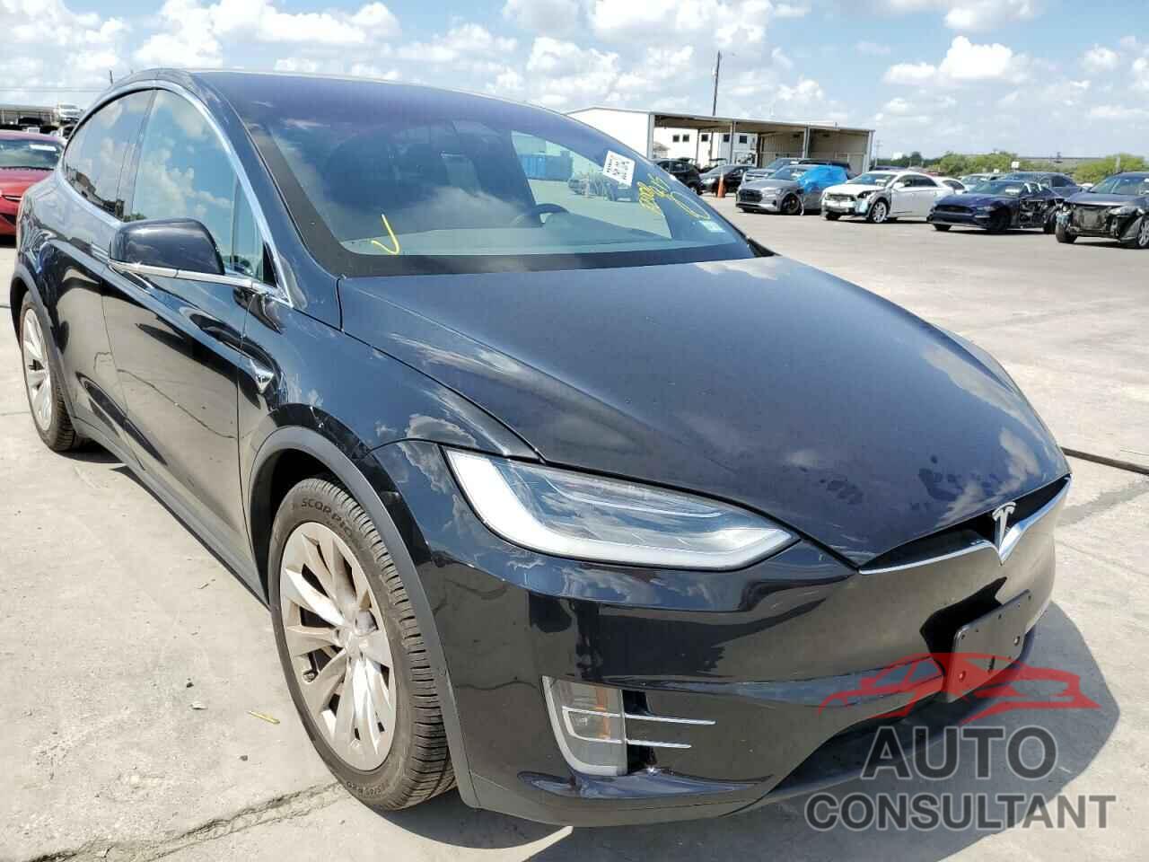 TESLA MODEL X 2017 - 5YJXCBE21HF044422