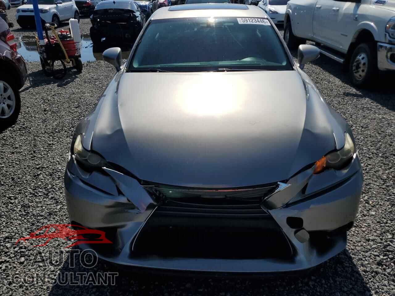 LEXUS IS 2014 - JTHBF1D25E5032752