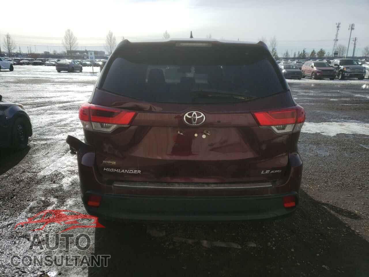 TOYOTA HIGHLANDER 2018 - 5TDBZRFH3JS902852
