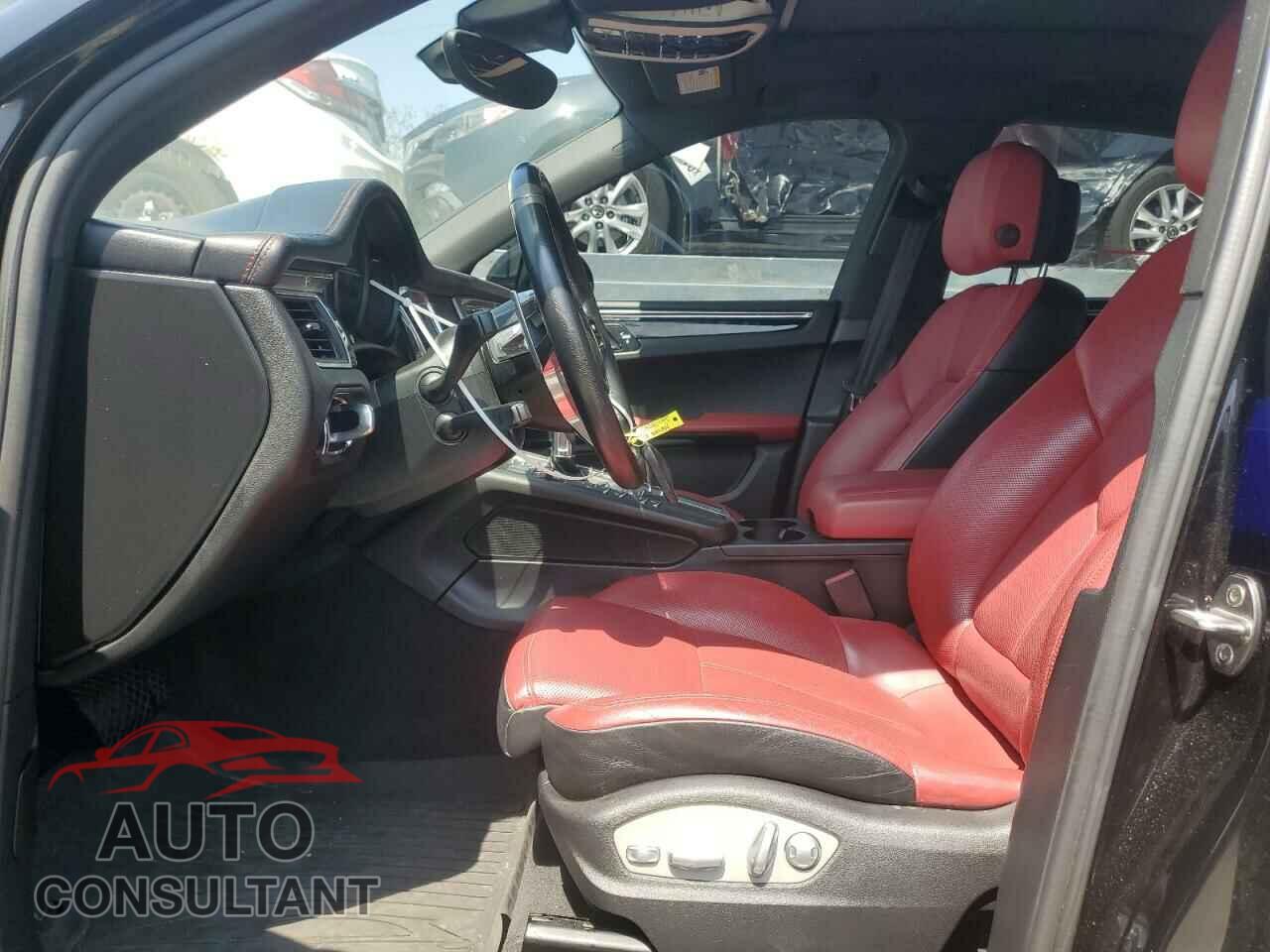 PORSCHE MACAN 2018 - WP1AA2A55JLB18826