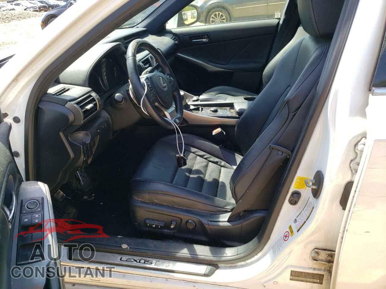 LEXUS IS 2014 - JTHCF1D22E5000524