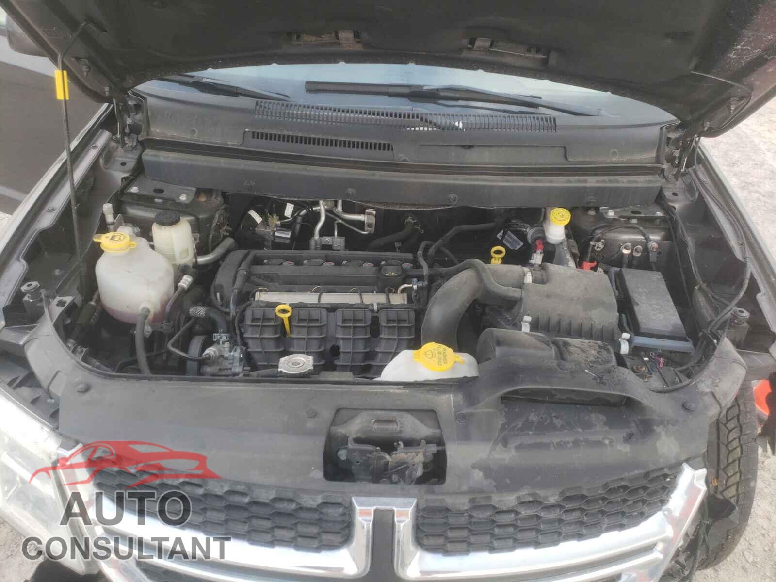 DODGE JOURNEY 2017 - 3C4PDCBB1HT685028