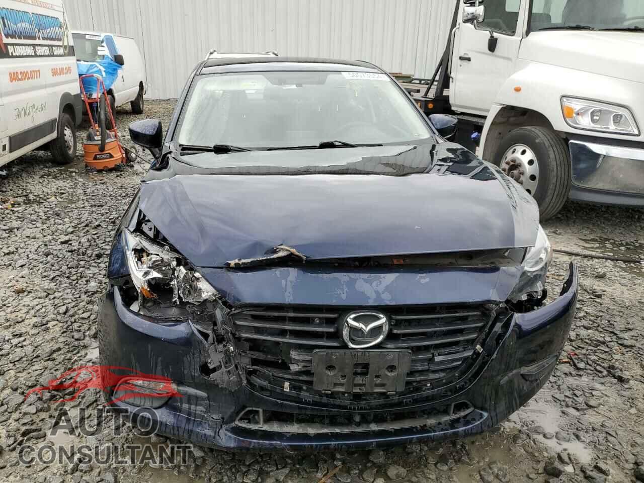 MAZDA 3 2017 - 3MZBN1U73HM140363