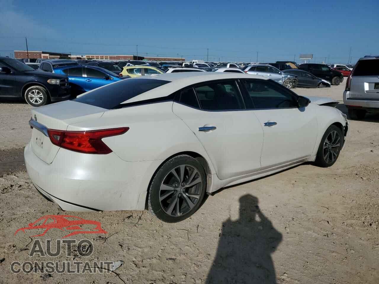 NISSAN MAXIMA 2017 - 1N4AA6AP7HC434769
