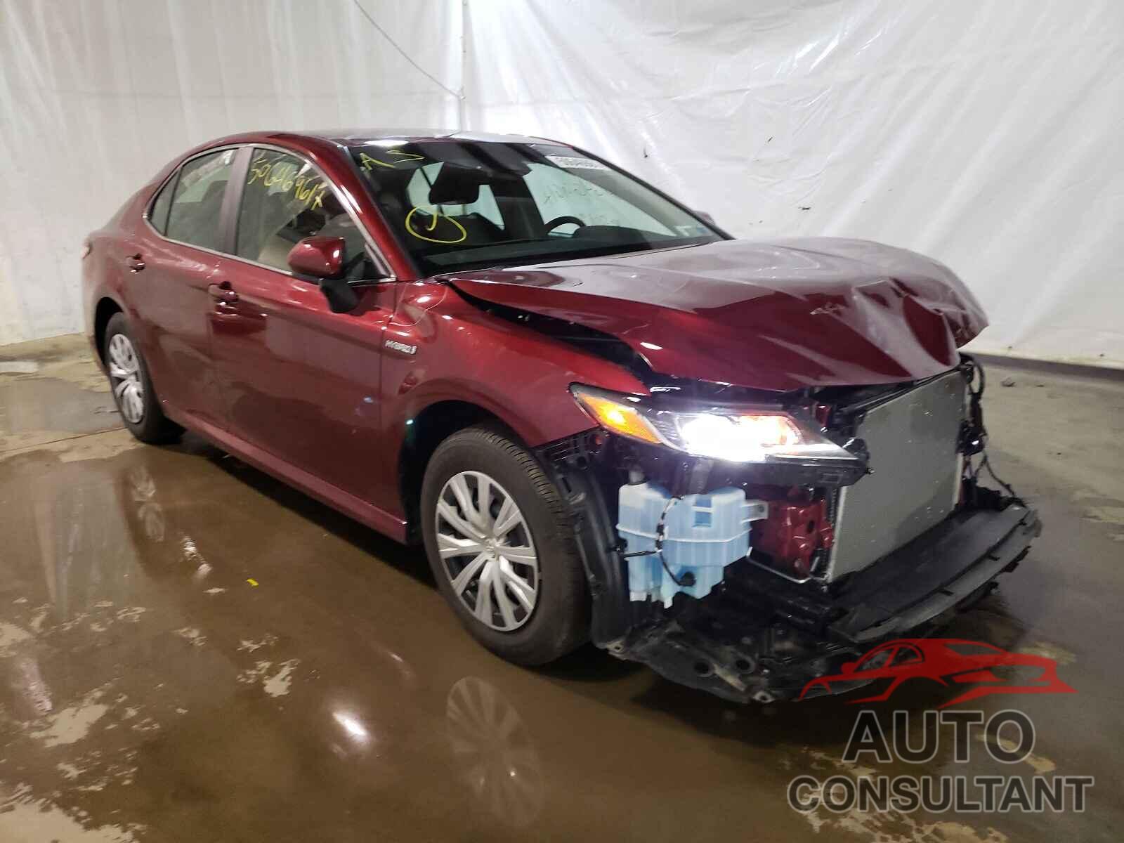TOYOTA CAMRY 2018 - 4T1B31HK3JU506732