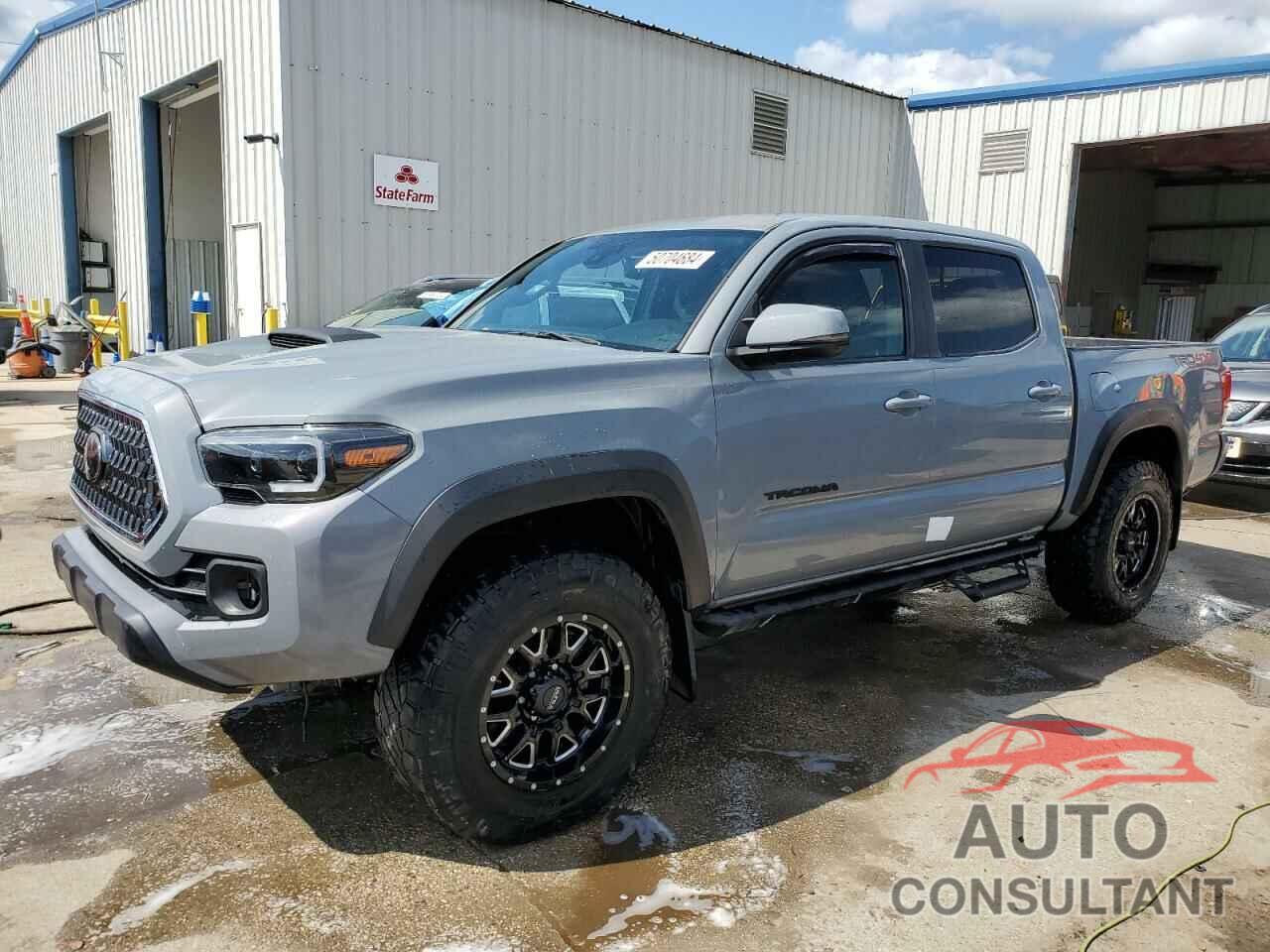 TOYOTA TACOMA 2018 - 3TMCZ5ANXJM179589