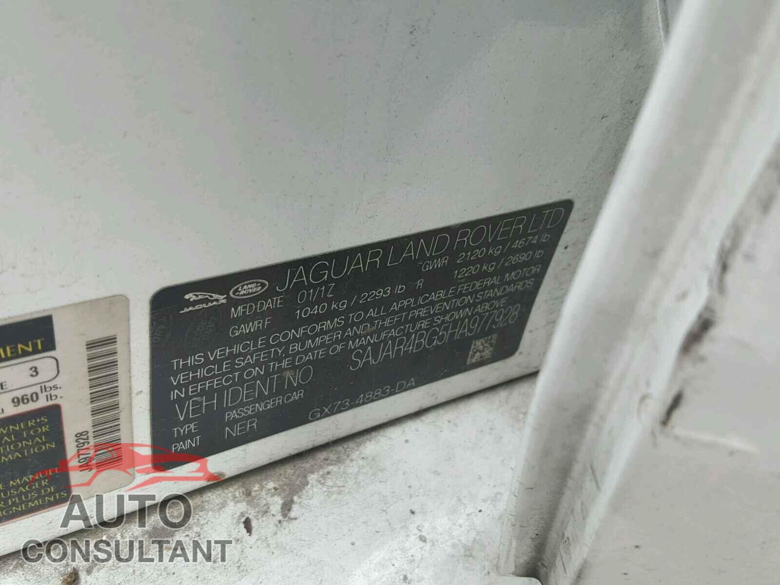JAGUAR XE 2017 - SAJAR4BG5HA977928