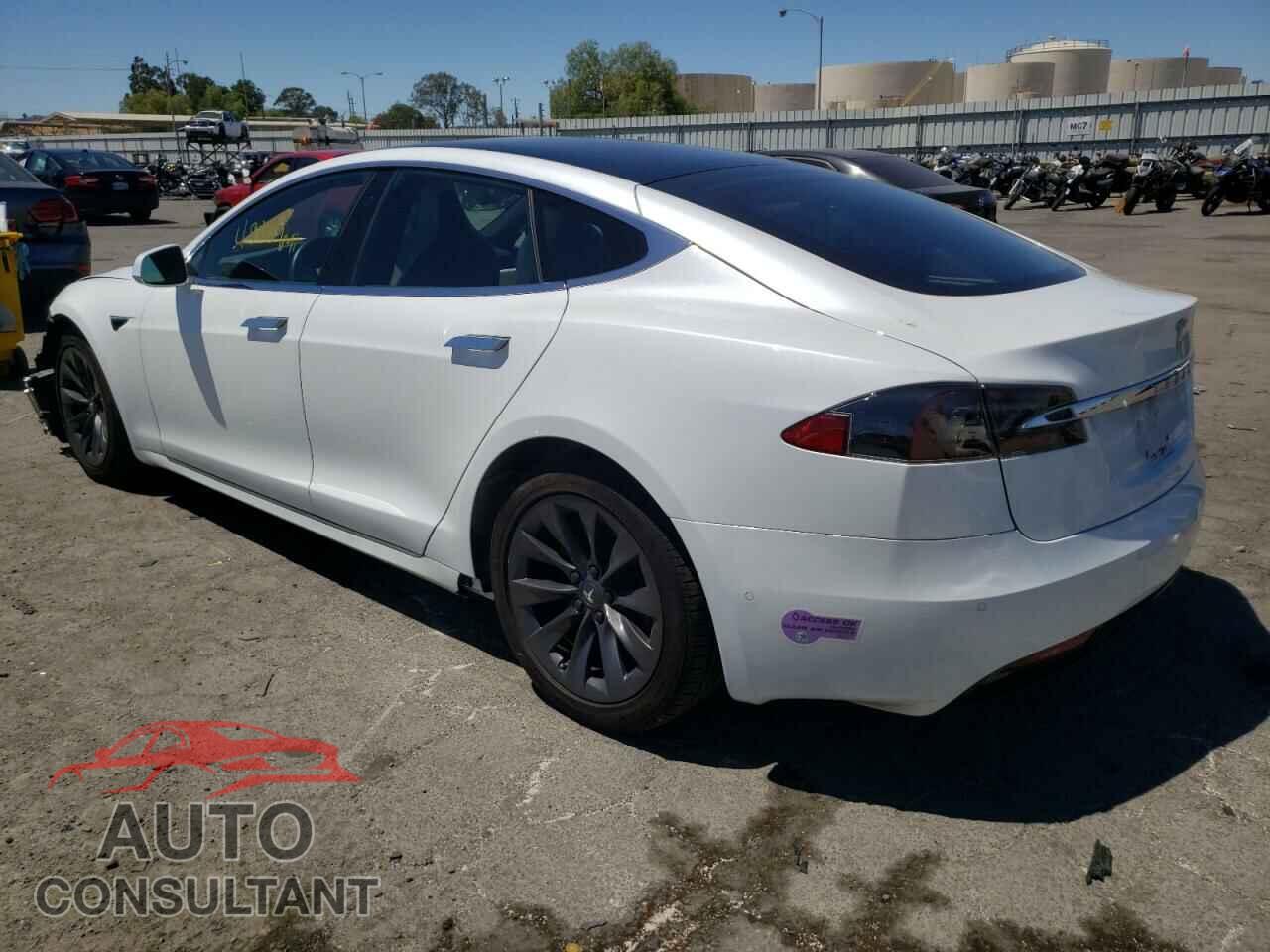 TESLA MODEL S 2019 - 5YJSA1E20KF334510