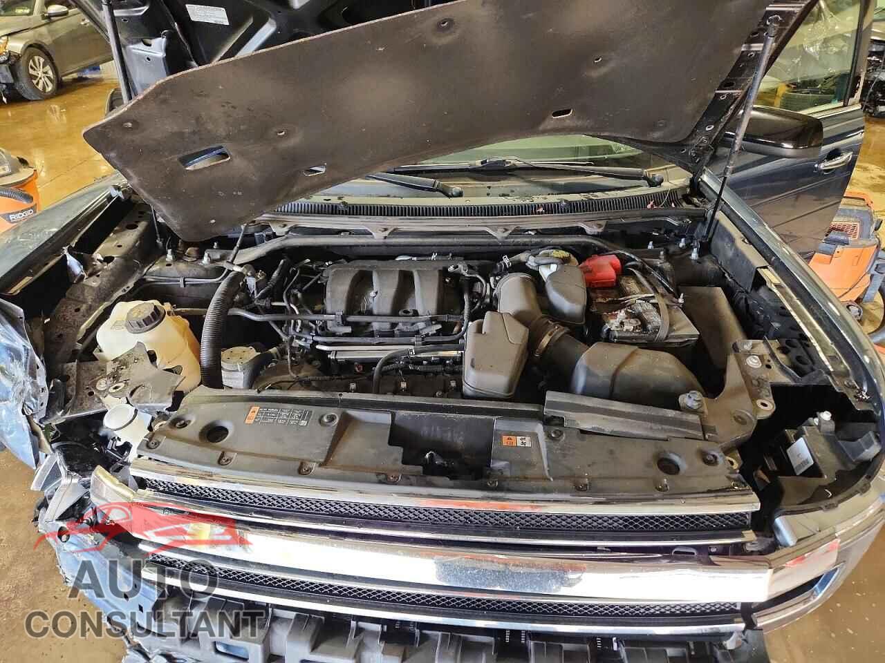 FORD FLEX 2018 - 2FMHK6C85JBA10522