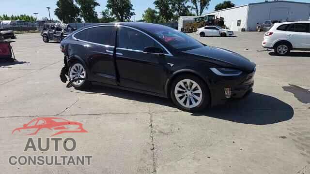 TESLA MODEL X 2019 - 5YJXCAE27KF211593