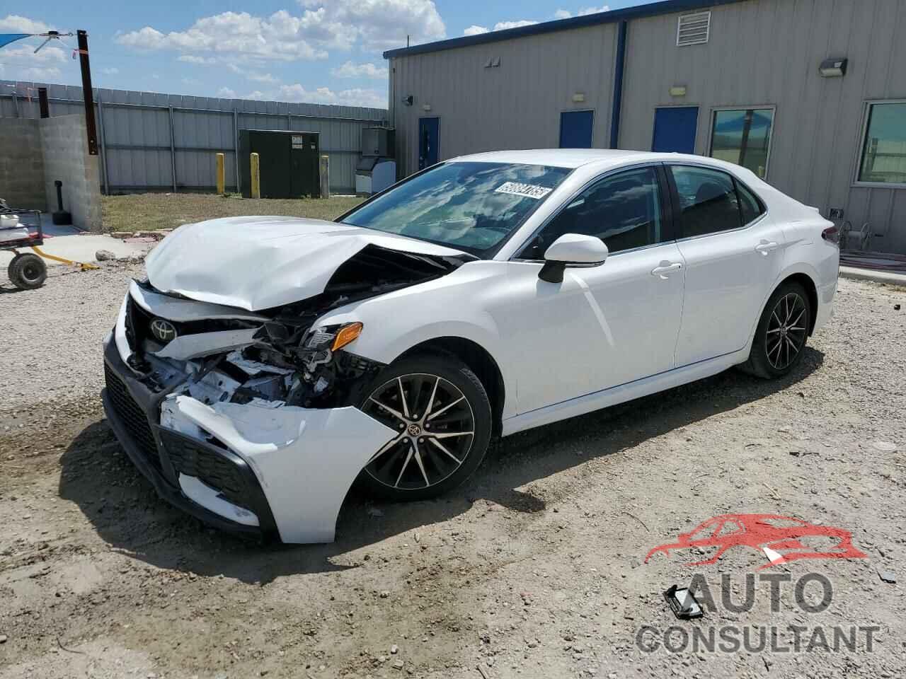 TOYOTA CAMRY 2023 - 4T1G11AK2PU776288