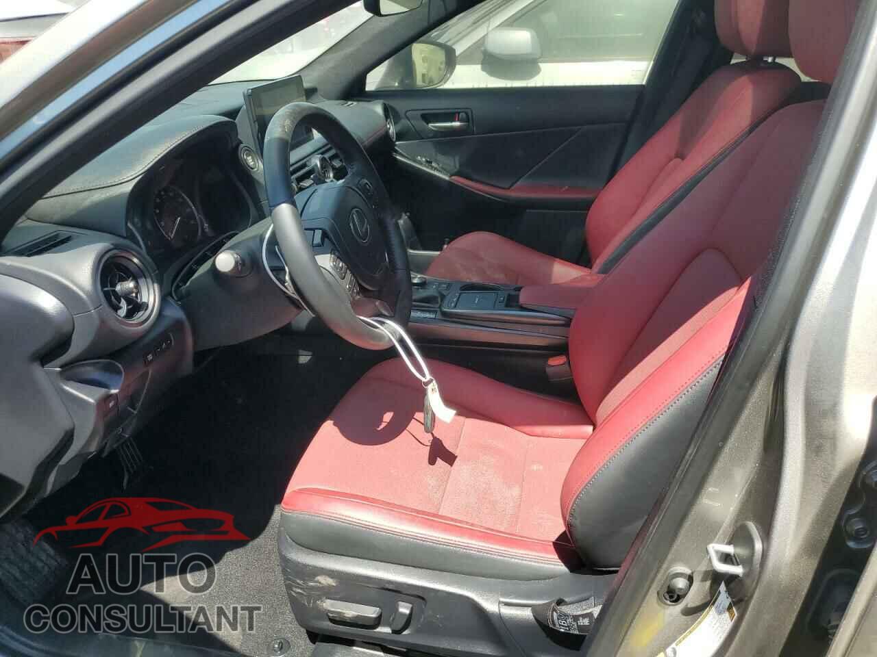 LEXUS IS 2023 - JTHCA1D25P5124076