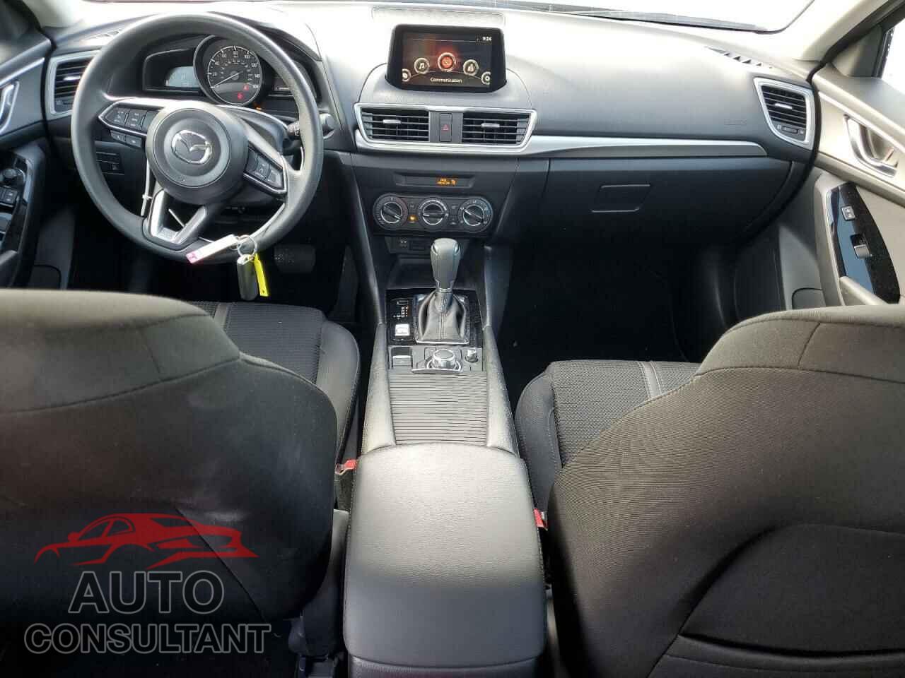 MAZDA 3 2017 - 3MZBN1U7XHM153160