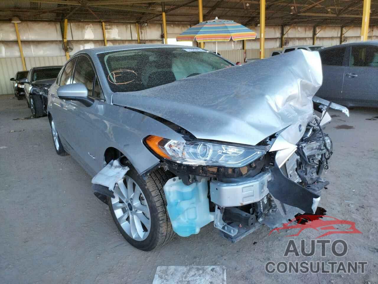 FORD FUSION 2019 - 3FA6P0LU7KR208972