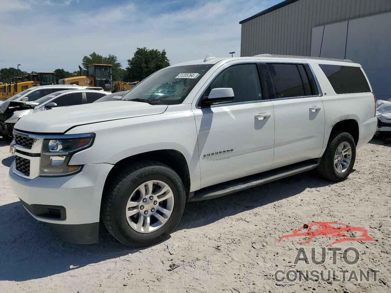 CHEVROLET SUBURBAN 2017 - 1GNSCHKC6HR175213