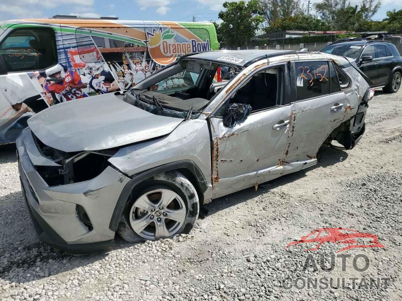 TOYOTA RAV4 2021 - 2T3W1RFV0MW151064
