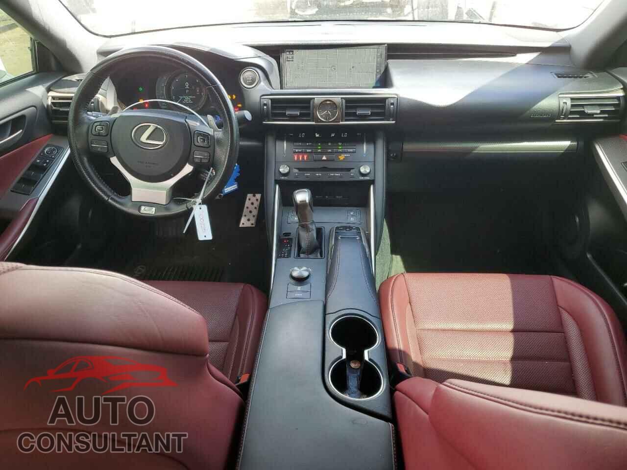 LEXUS IS 2017 - JTHCM1D26H5018177