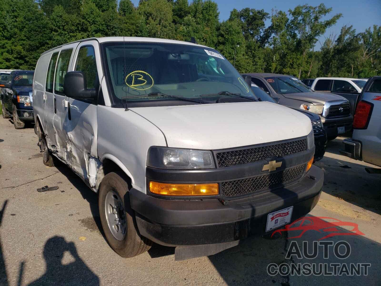 CHEVROLET EXPRESS 2020 - 1GCWGAFP0L1221273