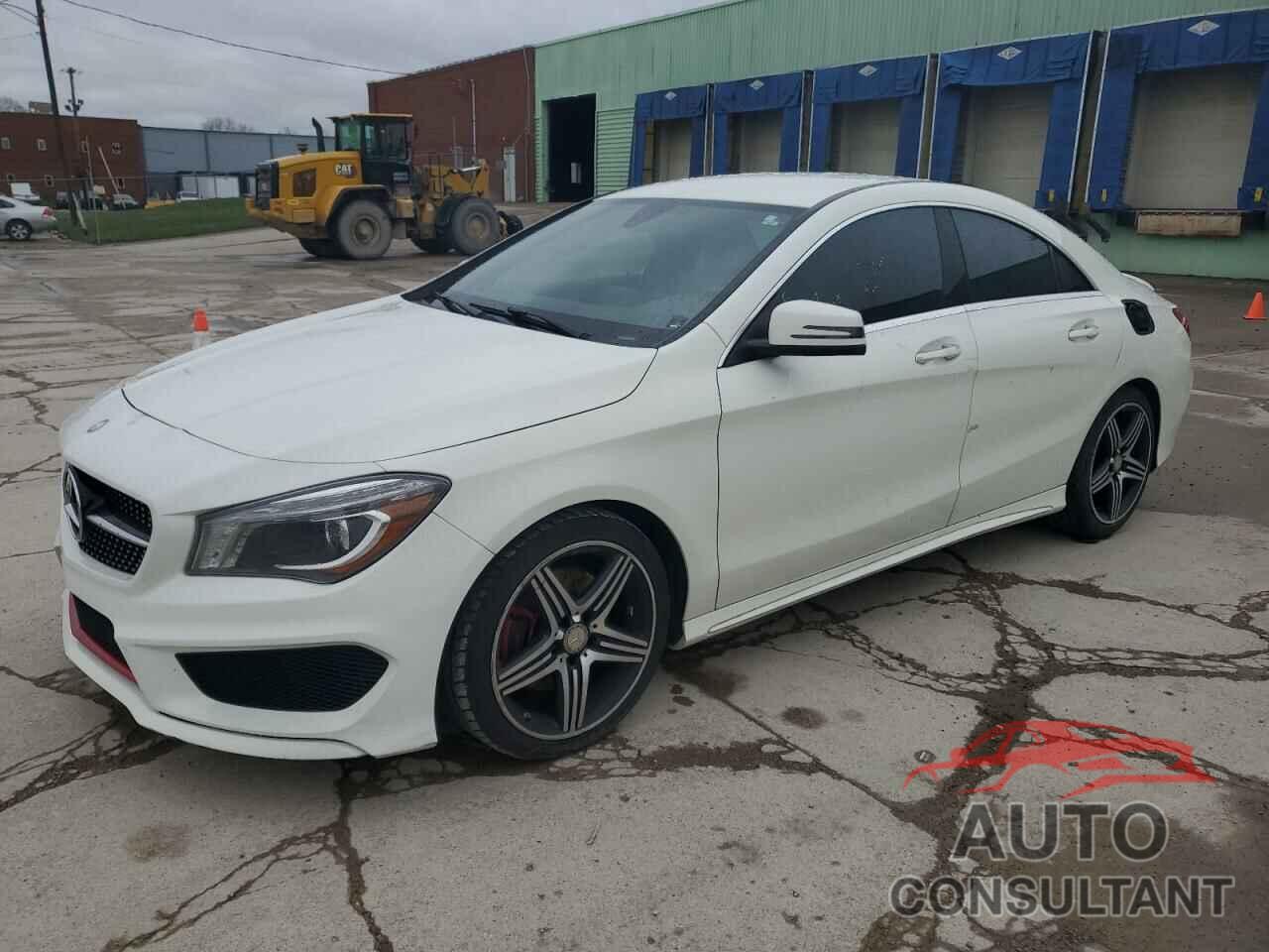 MERCEDES-BENZ CLA-CLASS 2015 - WDDSJ4EB4FN236773