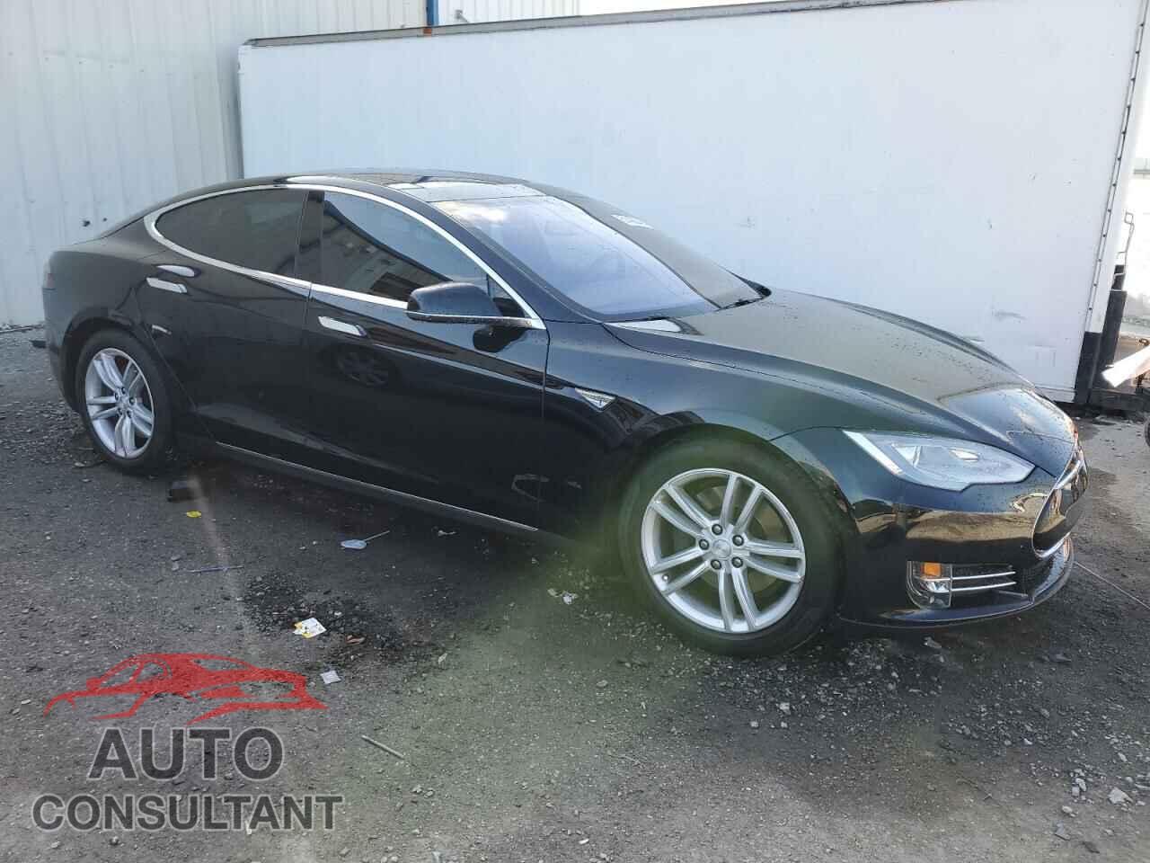TESLA MODEL S 2015 - 5YJSA1S29FF084680