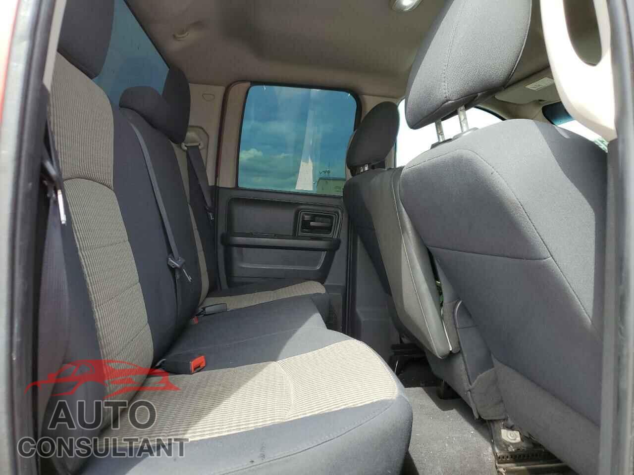 DODGE RAM 1500 2012 - 1C6RD6FT0CS183531