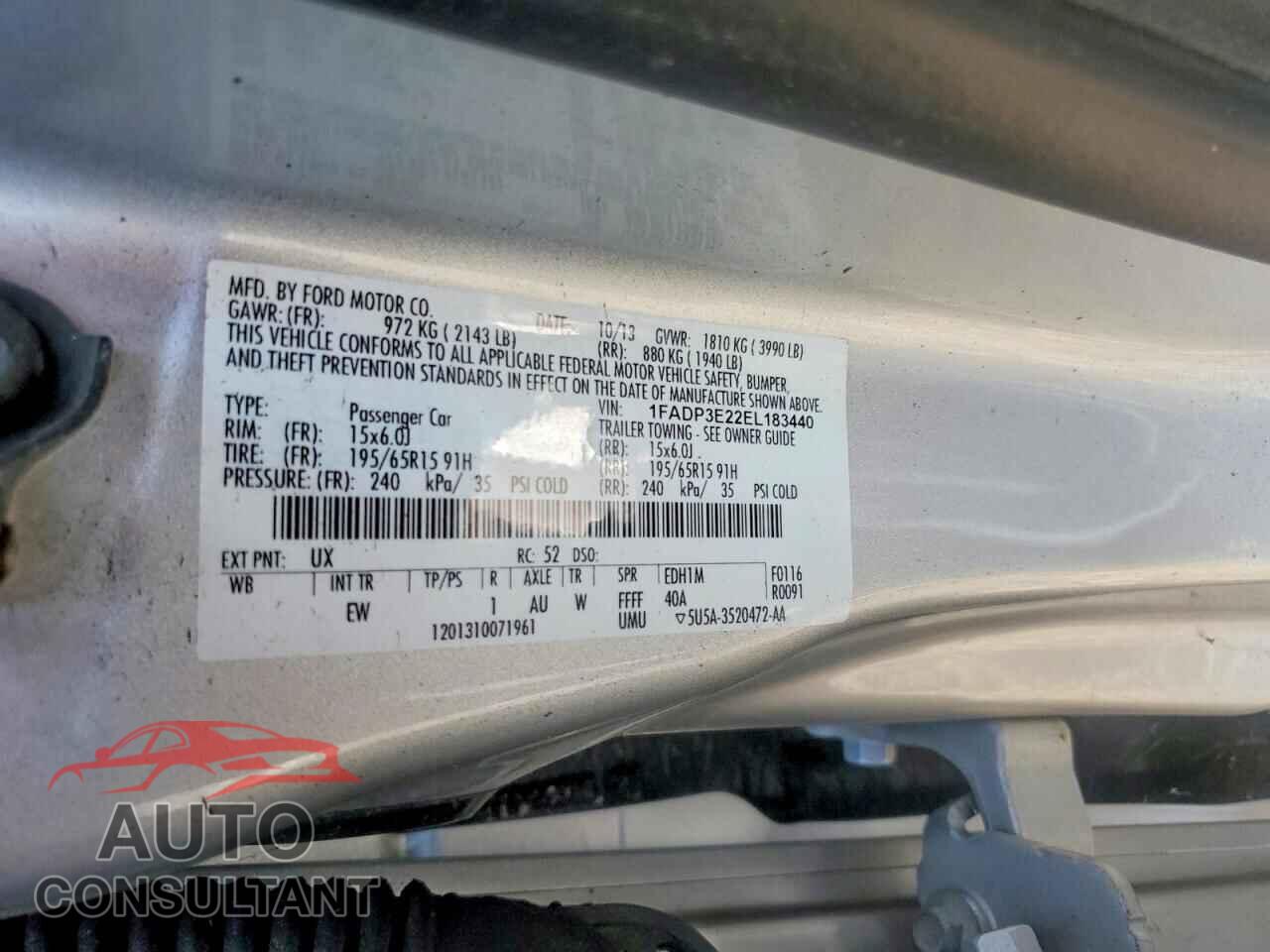 FORD FOCUS 2014 - 1FADP3E22EL183440