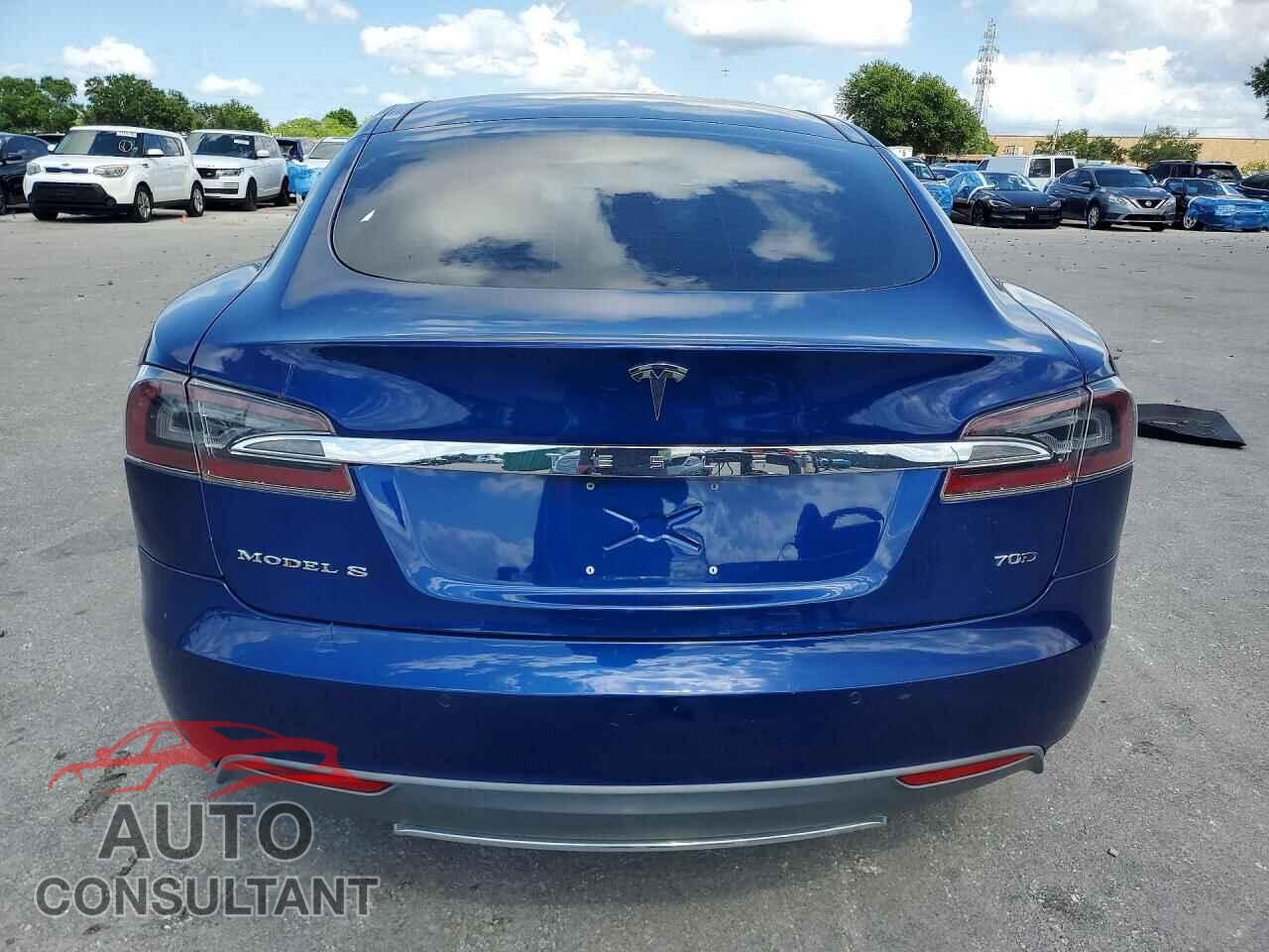 TESLA MODEL S 2015 - 5YJSA1S22FF093401