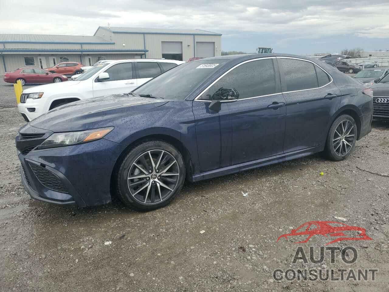TOYOTA CAMRY 2022 - 4T1G11AK3NU632648