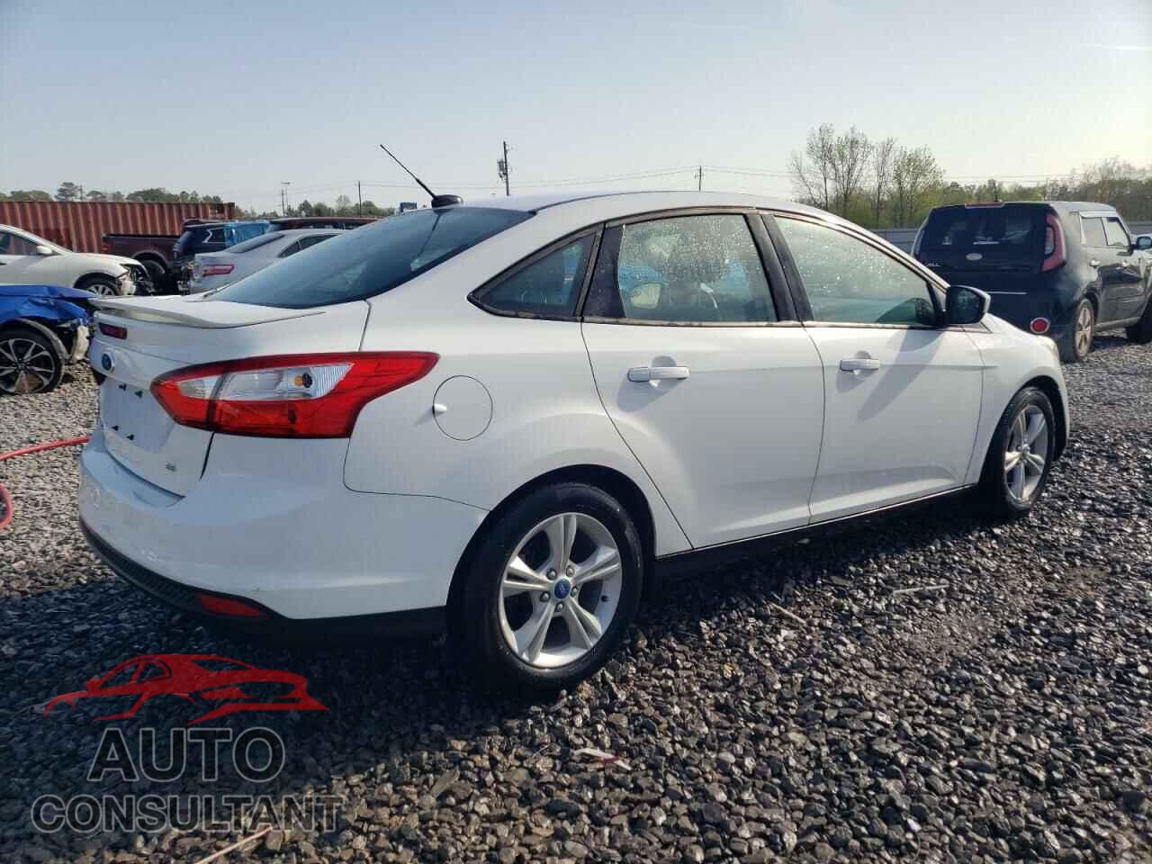 FORD FOCUS 2012 - 1FAHP3F27CL182474