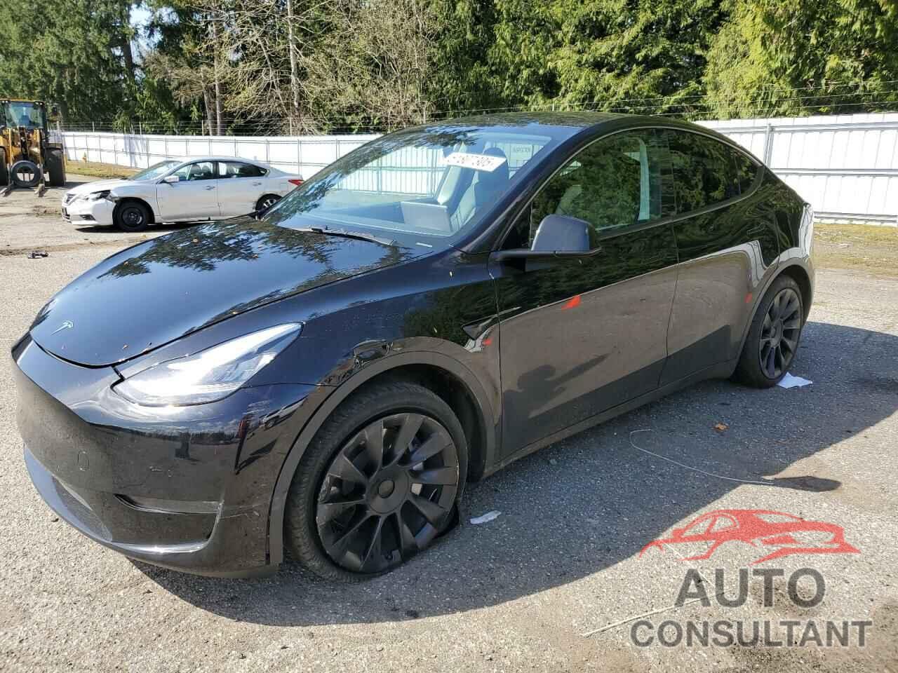 TESLA MODEL Y 2020 - 5YJYGDEE3LF033803