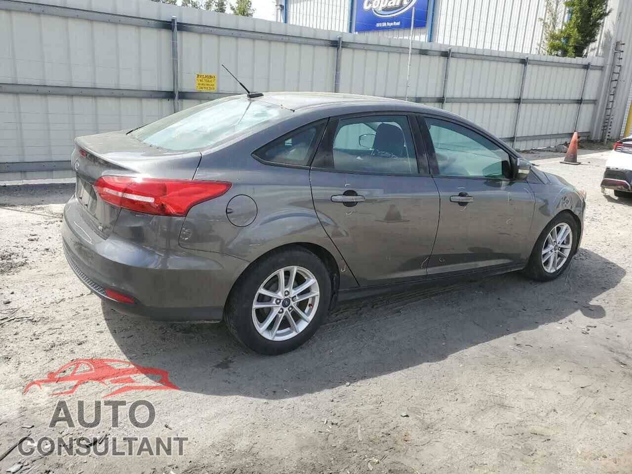 FORD FOCUS 2015 - 1FADP3F27FL381074