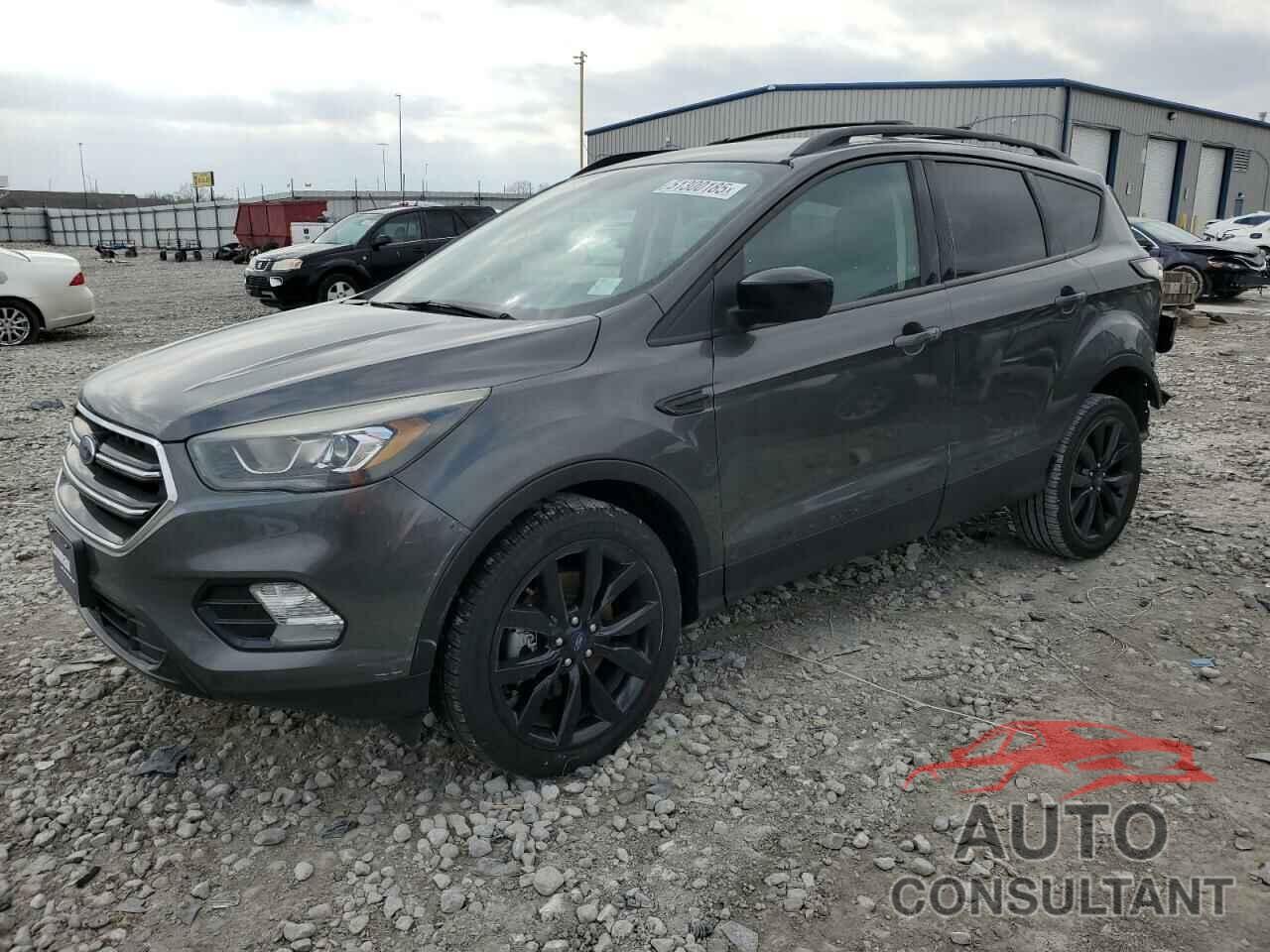 FORD ESCAPE 2017 - 1FMCU0G96HUD76188