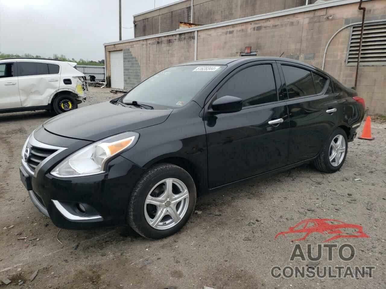 NISSAN VERSA 2018 - 3N1CN7AP3JL802701